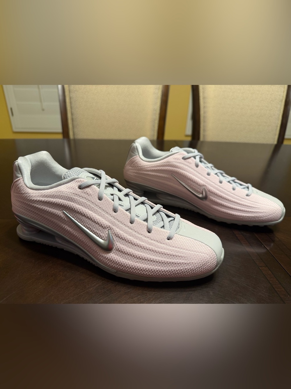 New Nike Shox Pink Sneaker Shoes Size US 8